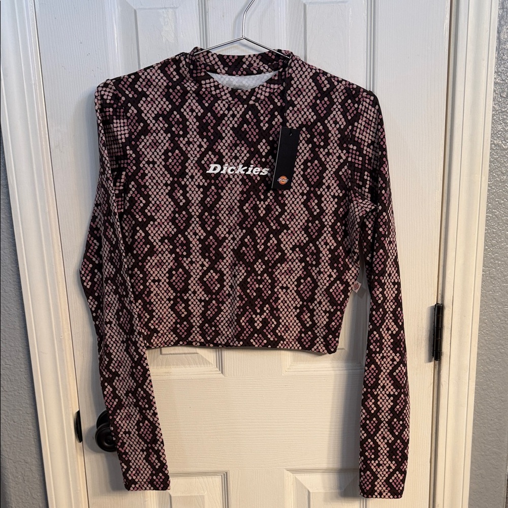 Dickies Women's Long Sleeve Top - Black and Pink Snake Print small
